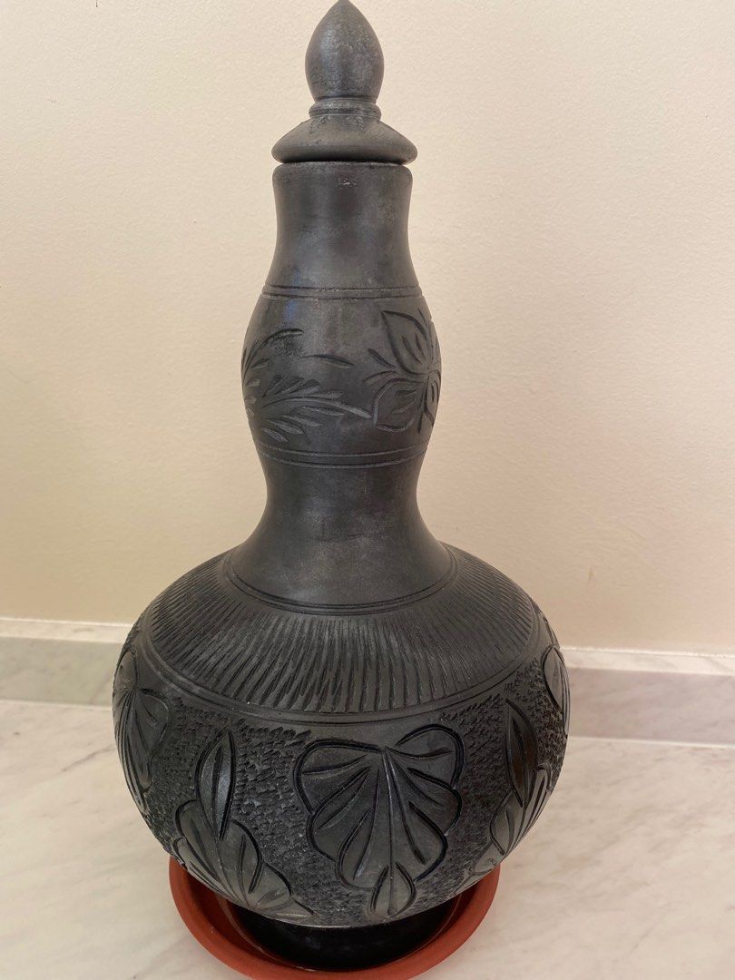 Original Labu Sayong (water pottery), TV & Home Appliances, Kitchen ...