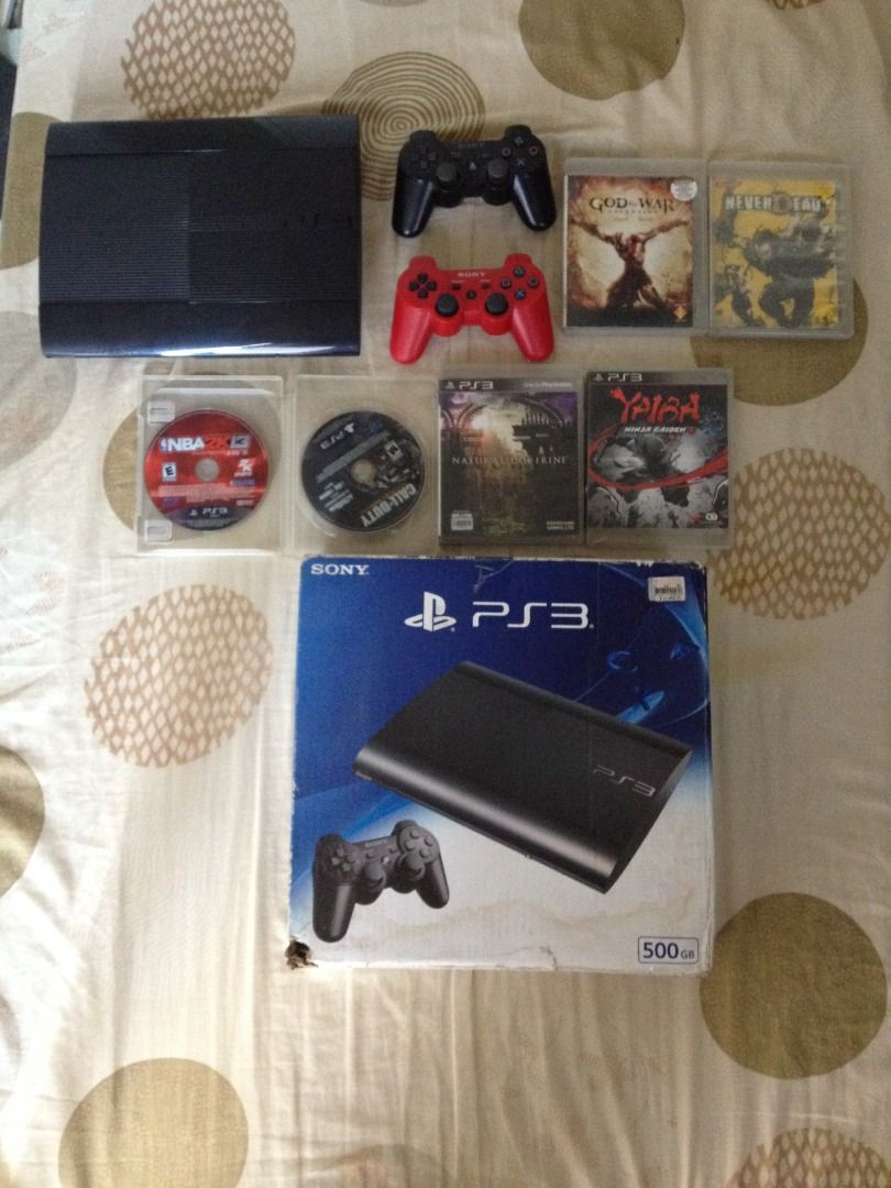 PLAYSTATION 3 SUPER SLIM CHARCOAL BLACK (Category: PlayStation) located in Pililla. Submitted by kooori (Listing ID 1222444023, Image 1). Description: PS3 SLIM CHARCOAL BLACK CECH-4306C Rarely Used Good for gaming and collection. Full of Games Complete accessories BOX with guide manual .
