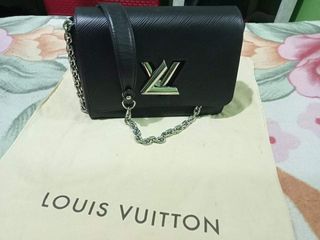 Louis Vuitton Brea MM White Epi Leather (Date Code: FL4100)