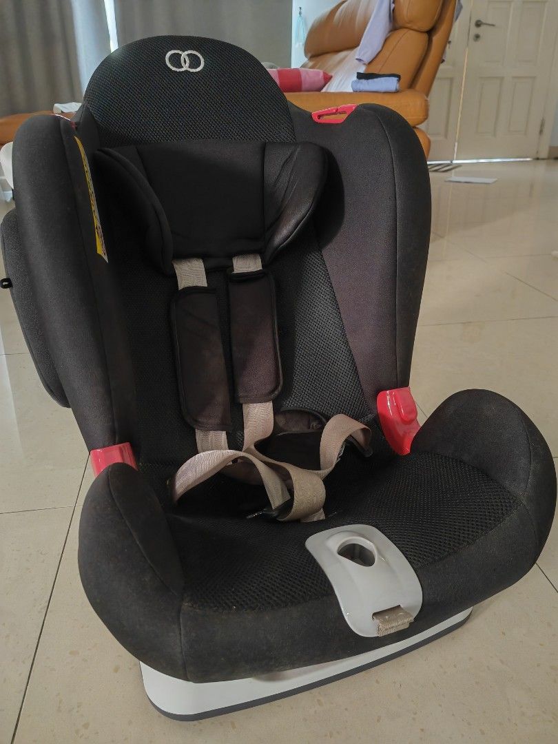 Preloved Koopers Lavolta Car Seat