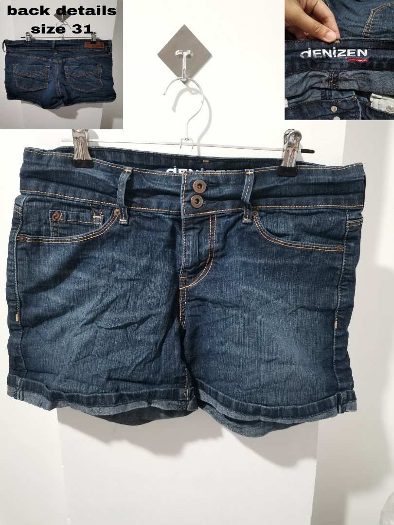 Premium Short (Levis) size 31, Women's Fashion, Bottoms, Shorts on Carousell