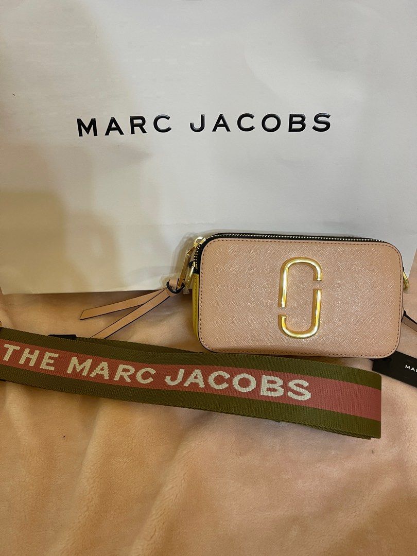 READY STOCK Original Marc jacobs sling bag in pink yellow, Luxury