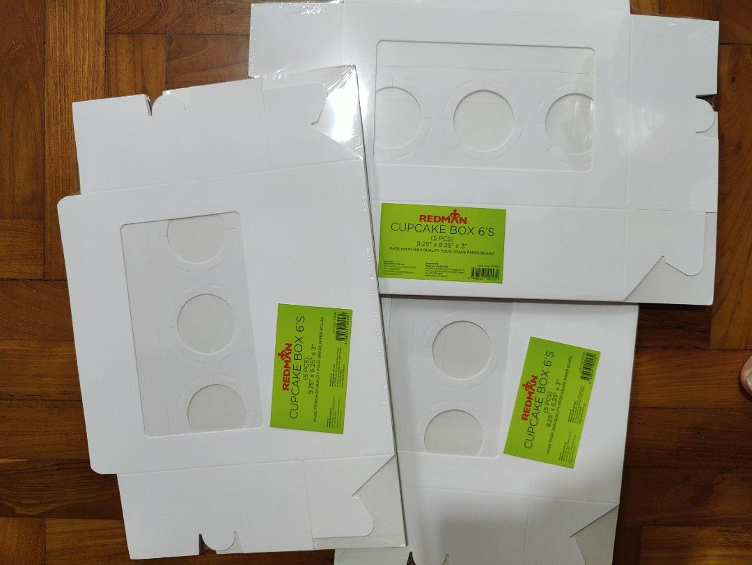 Redman cupcake boxes brand new, Furniture & Home Living, Kitchenware