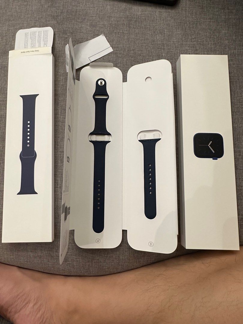 Refurbished on sale iwatch 2