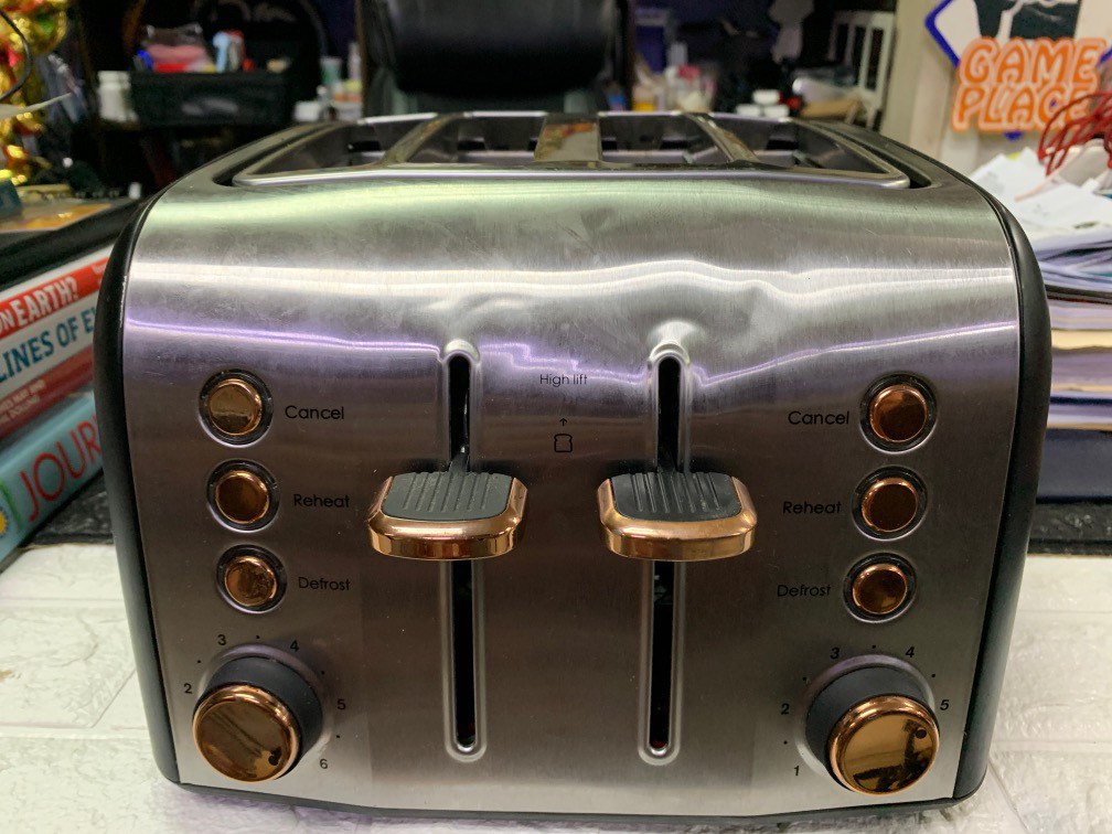 Russell Hobbs 4 Slice Toaster, TV & Home Appliances, Kitchen Appliances