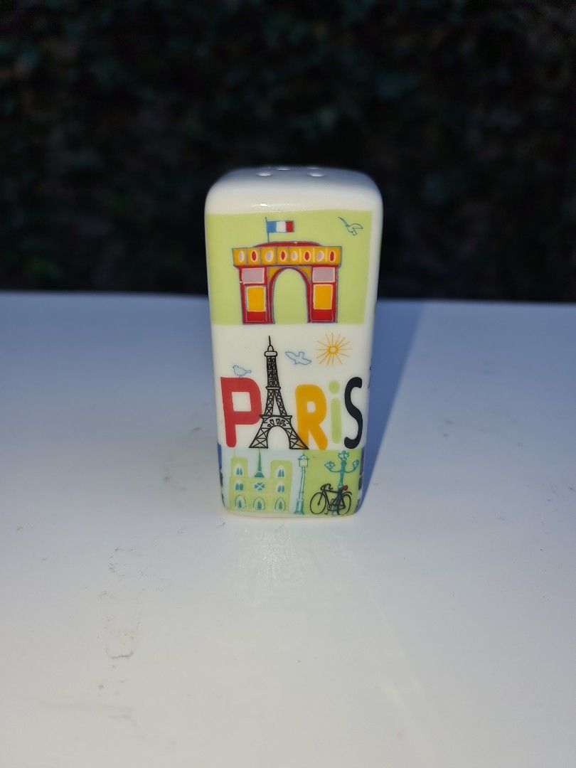 Salt or Pepper shaker (Category: Other Kitchenware & Tableware) located in Makati City. Submitted by harvesting_game (Listing ID 1222499688, Image 1). Description: Brand new Salt or Pepper shaker. Made of Porcelain Hand painted Made in France * only one piece available enjoy!.