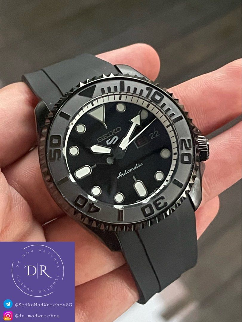 Seiko SKX Black Mod Watch, Men's Fashion, Watches & Accessories, Watches on  Carousell