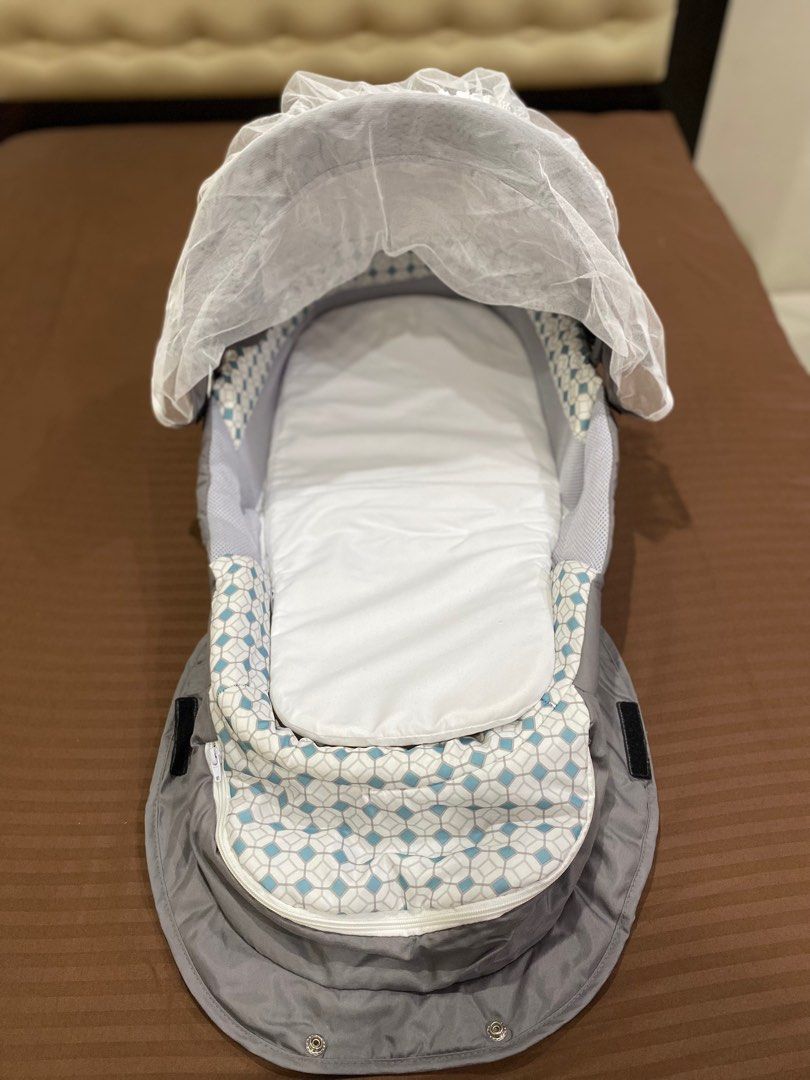 Snuggle nest traveler deals bl