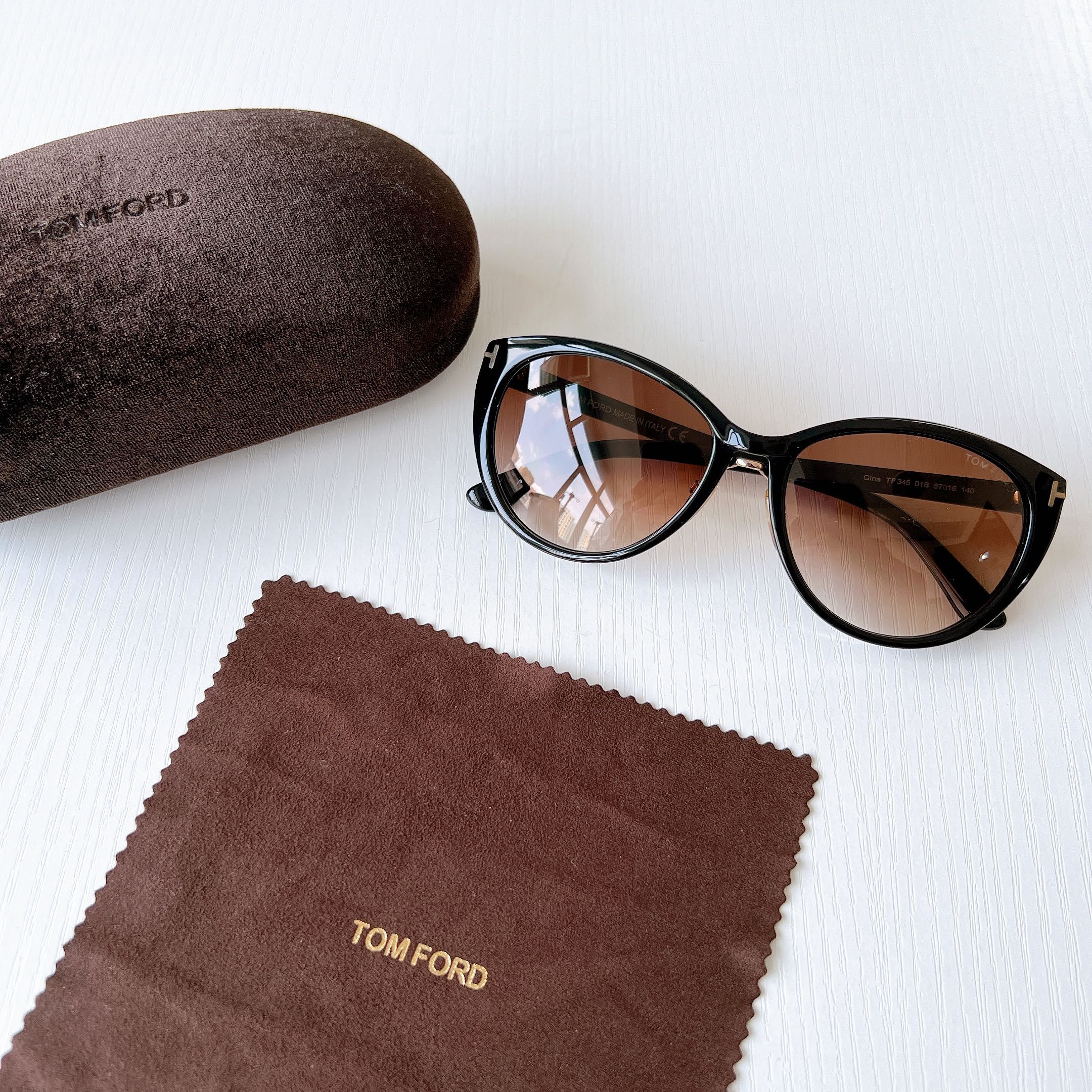 Tom ford gina 2025