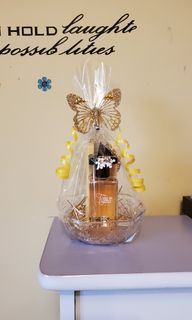 Topaze Perfume Gift basket