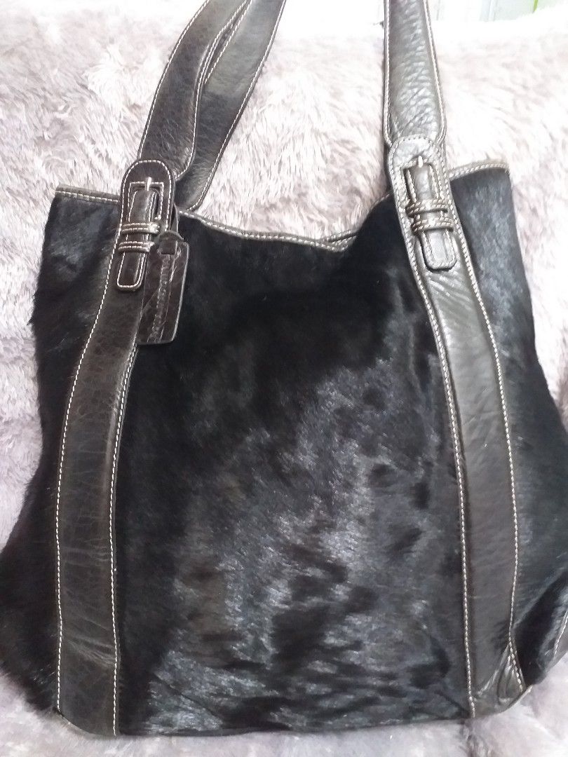 TOTe Aqua Madonna Black Leather calf hair purse, Barang Mewah