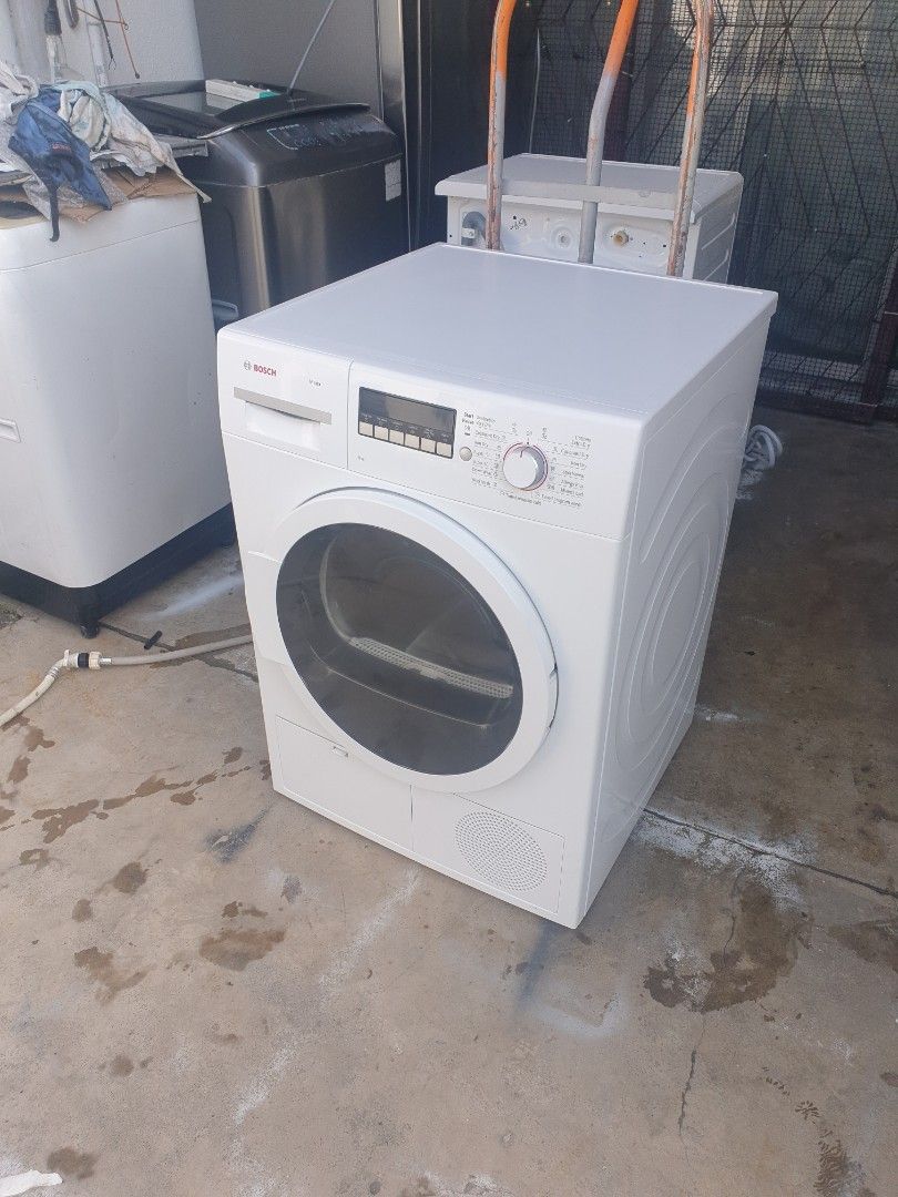 Used Bosch condenser clothes dryer 8.0kg, condenser dryer pengering