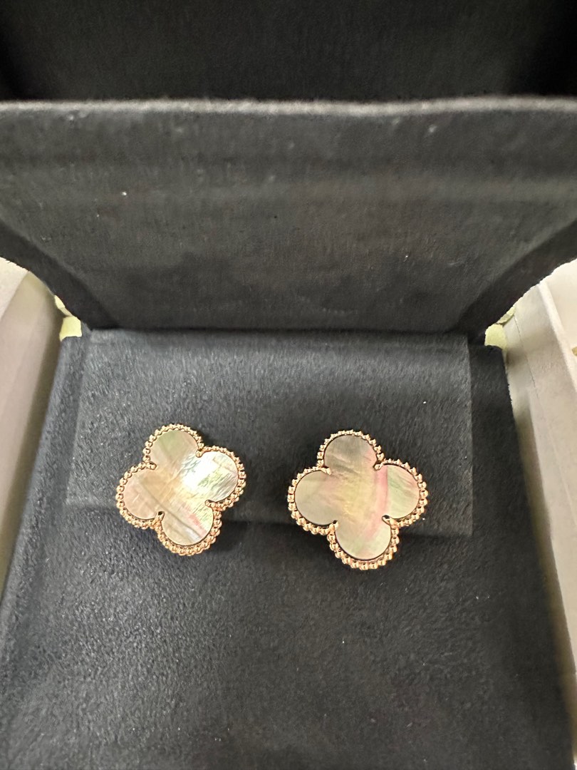 Vca earrings price clearance
