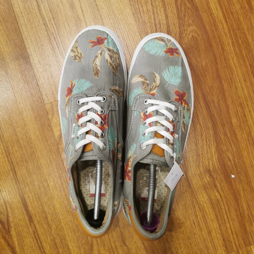 Vans chima aloha hot sale