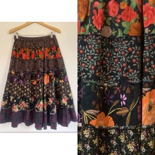 Vintage Floral Flare Skirt