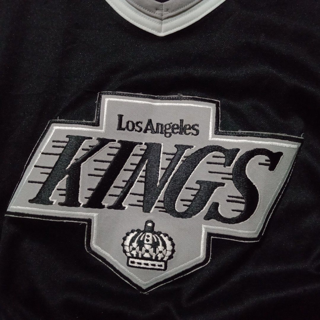 Vintage Los Angeles Kings NHL Jersey, Men's Fashion, Activewear on Carousell