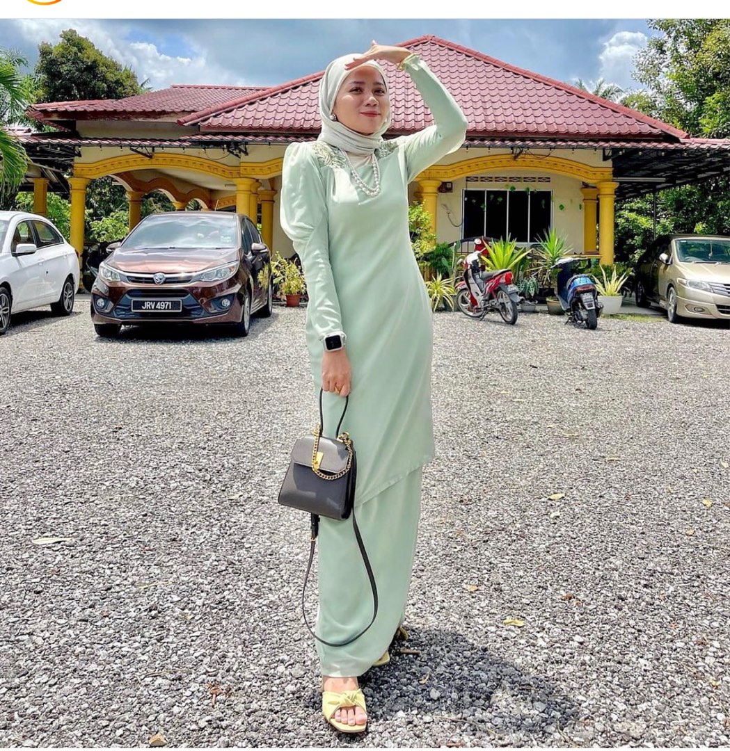 wanzar, Women's Fashion, Muslimah Fashion, Baju Kurung & sets on Carousell