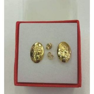 18k saudi gold cameo earrings