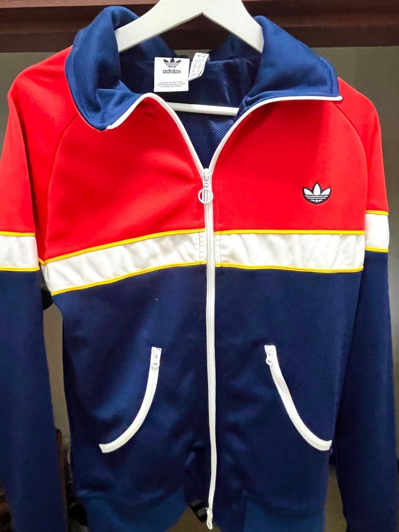 Adidas jacket xs store