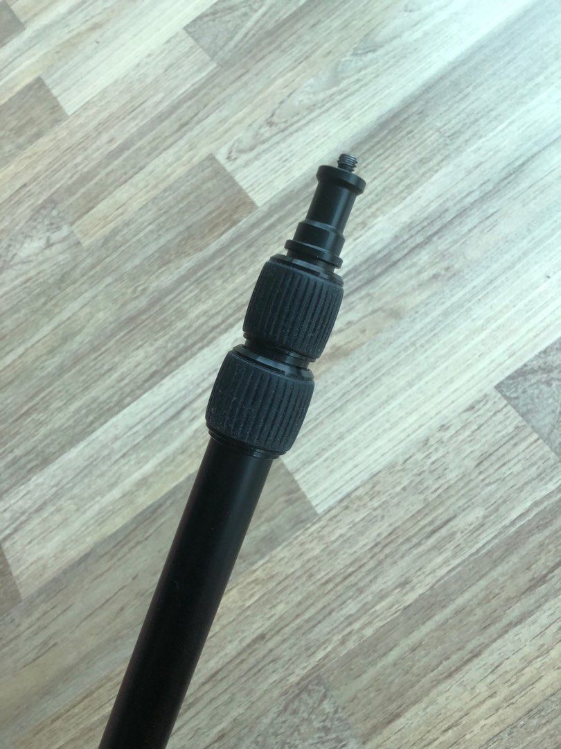 Andoer desk mount, Photography, Photography Accessories, Tripods & Monopods on Carousell