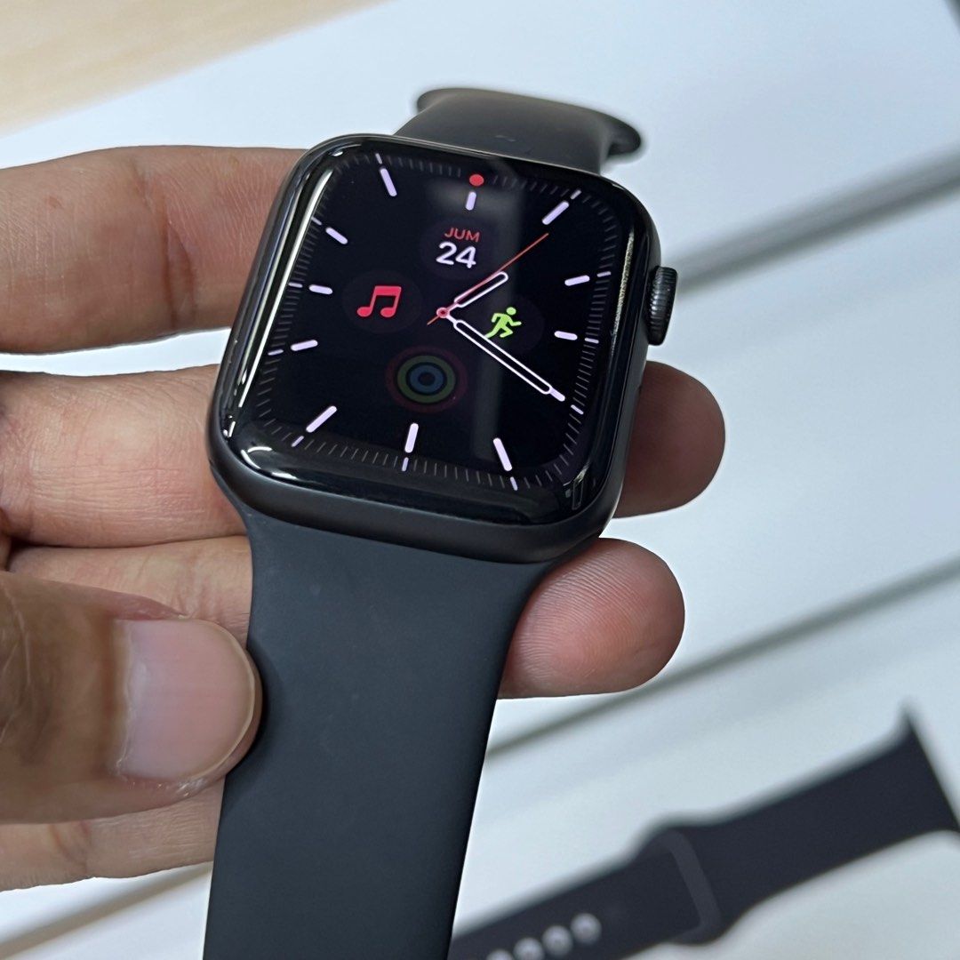 Harga i watch hotsell series 6 di ibox