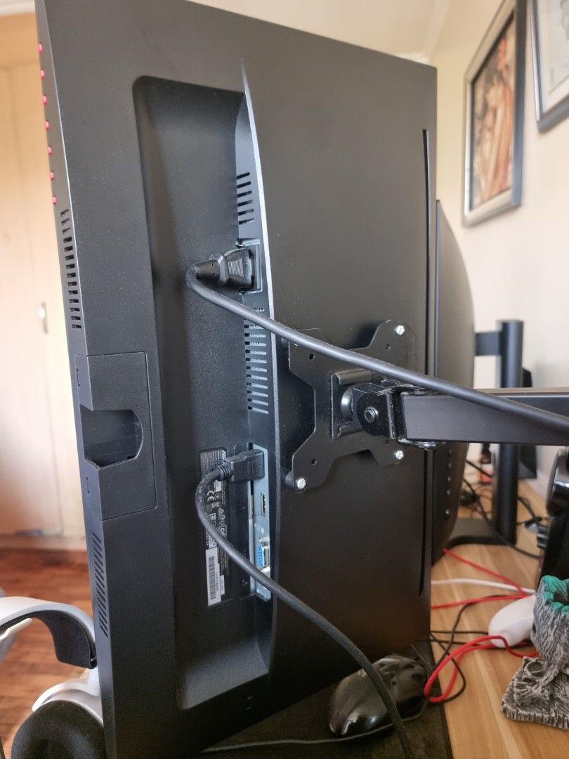 ASUS 144hz gaming monitor, Computers & Tech, Parts & Accessories