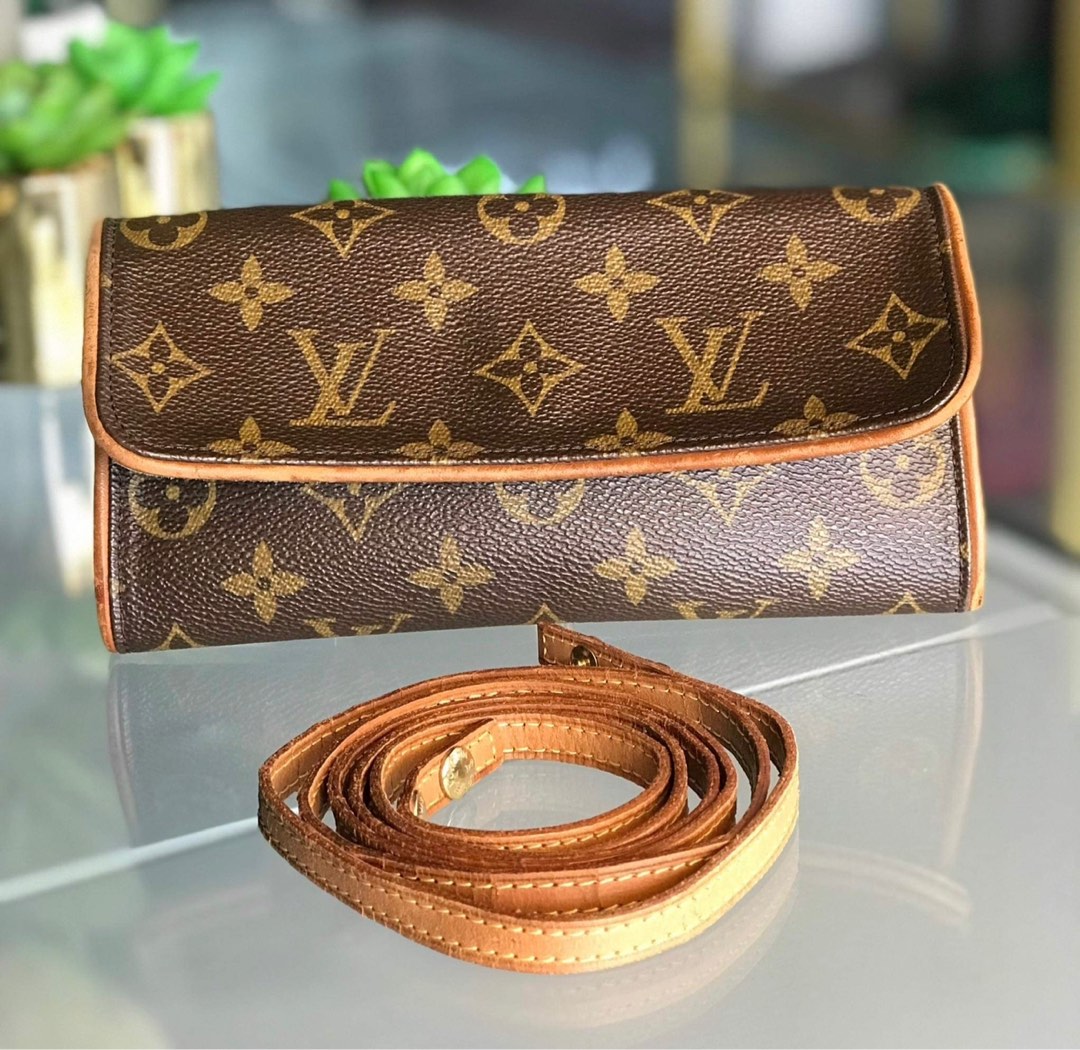 Louis Vuitton M91120 Monogram Vernis Mini Forsyth, Luxury, Bags & Wallets  on Carousell