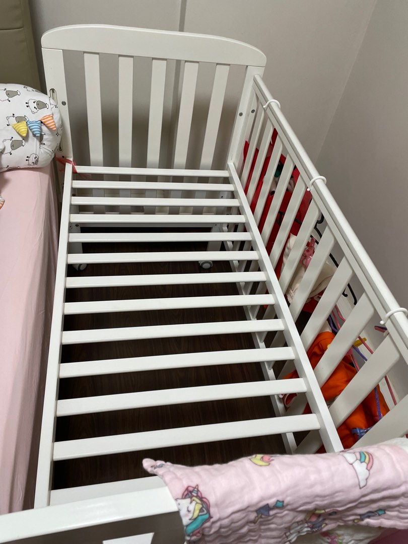 Baby cot 7in1 convertible with drop gate, Babies & Kids, Baby Nursery