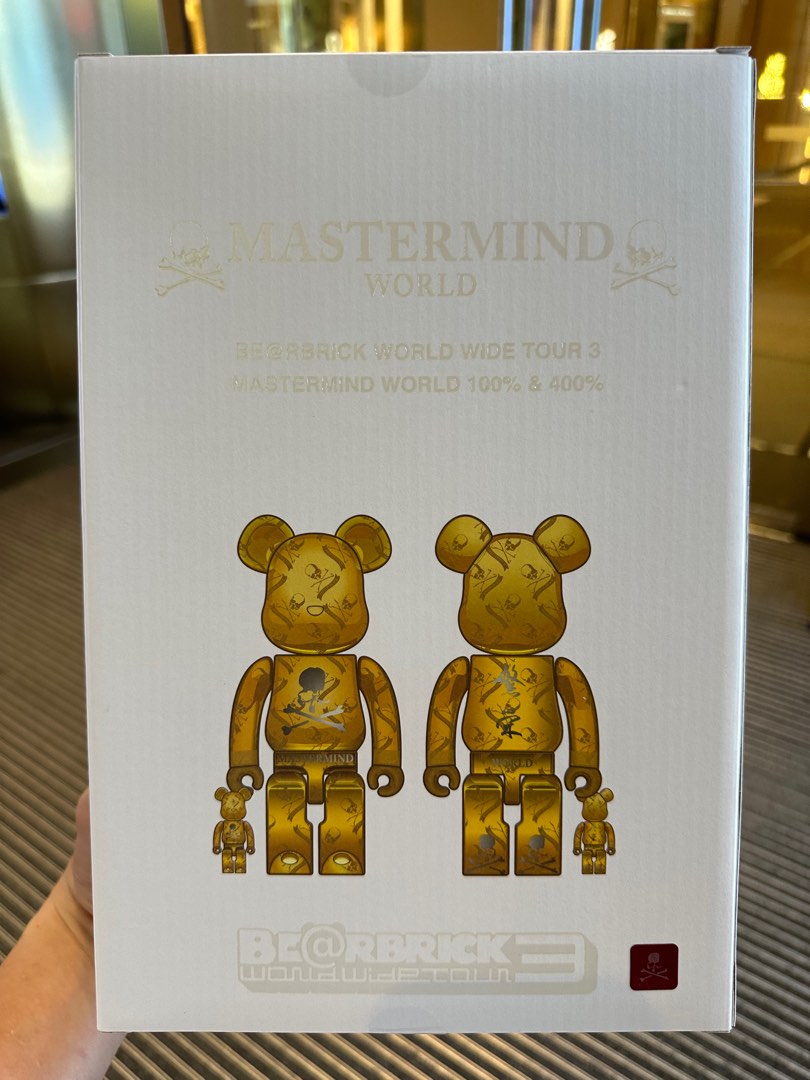 BearBrick 400+100% WWT3 Mastermind World, 興趣及遊戲, 玩具& 遊戲類