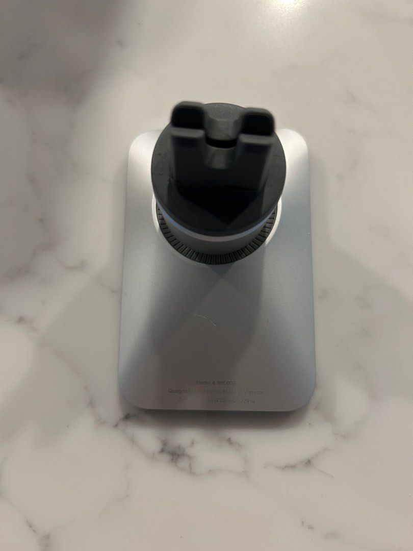 Belkin Car Vent Mount PRO with MagSafe, Mobile Phones & Gadgets, Mobile