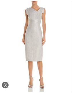 (Category: ) located in . Submitted by clothestrove (Listing ID 1221383470, Image 1). Description: .