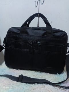 Black Sling handbag for men