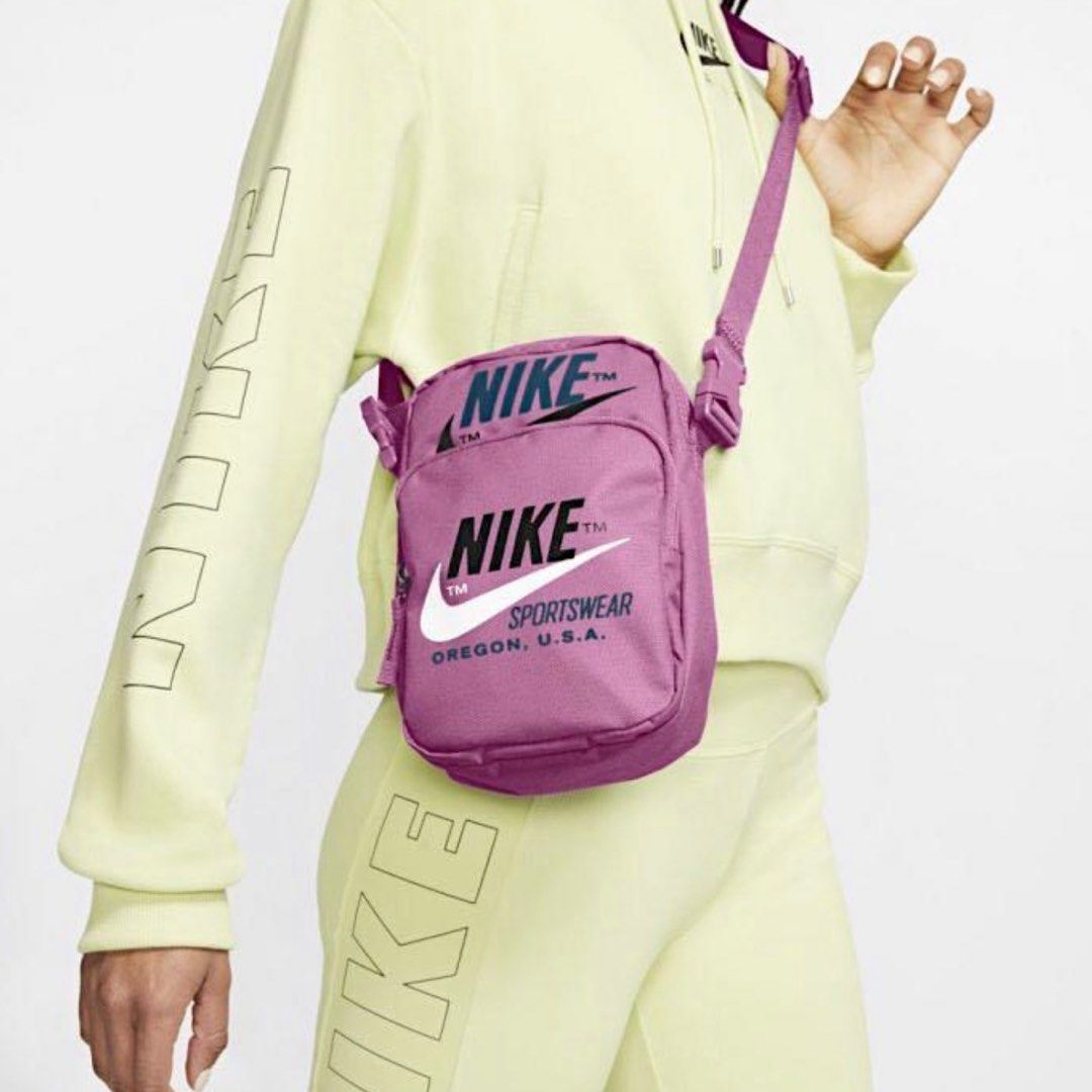 Nike air cross body bag store