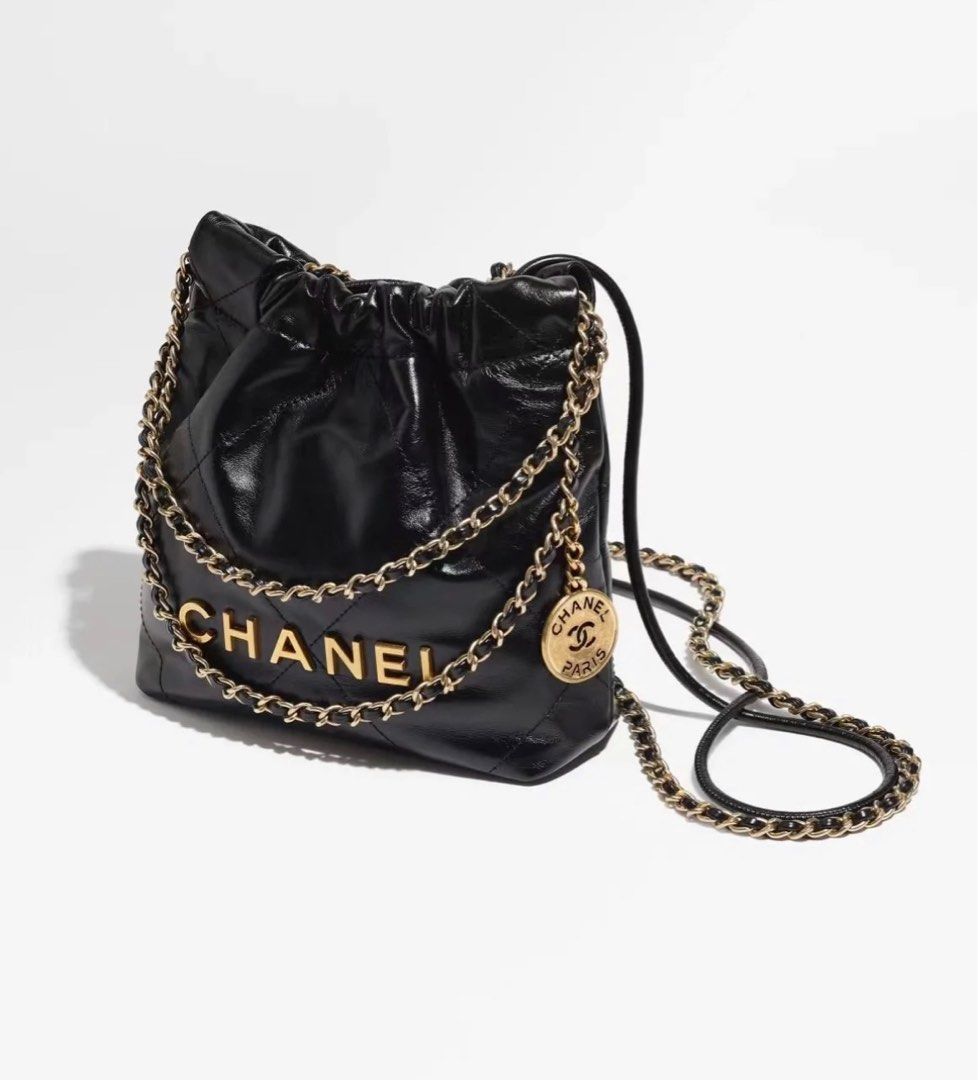 Chanel 22 Mini Hobo Handbag in Black Shiny Calfskin and GHW