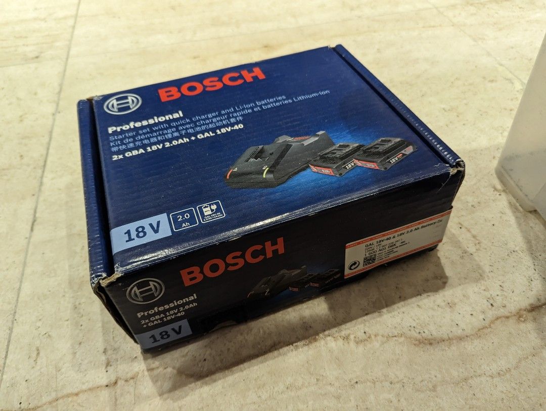 全新Bosch 充電器GAL18V40連電池2.0ah x 2個套裝, 傢俬＆家居, 其他