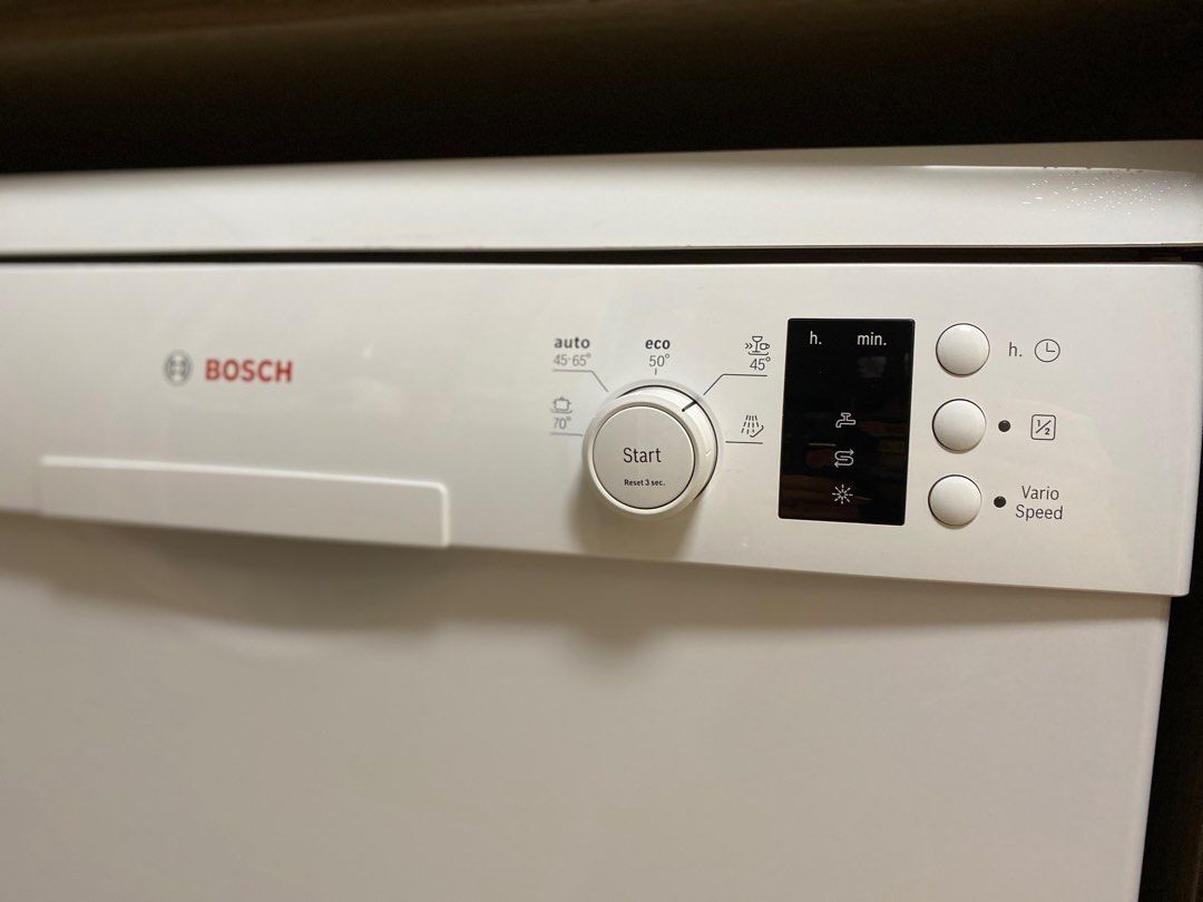 BOSCH Dishwasher SILENCE PLUS, TV & Home Appliances, Kitchen Appliances