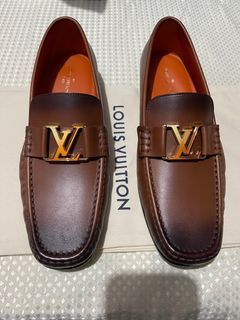 Louis Vuitton Lucien Clarke, Men's Fashion, Footwear, Sneakers on Carousell