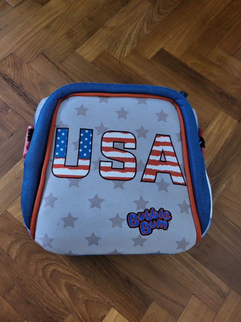 Bubble gum car seat top