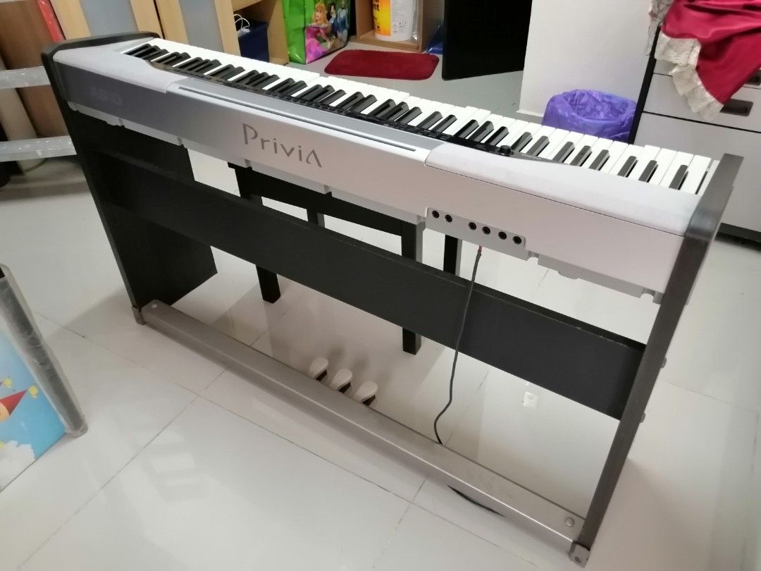 Casio Privia digital piano & Chair, Hobbies & Toys, Music & Media