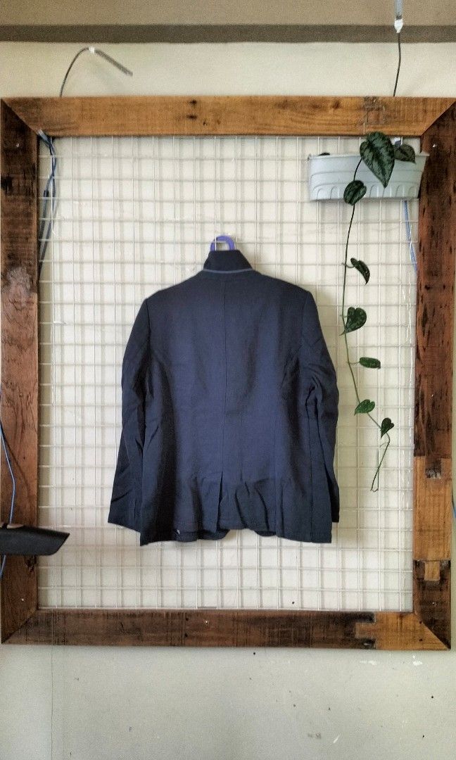 Casual Blazer (Category: Coats, Jackets and Outerwear) located in Baguio. Submitted by livewless (Listing ID 1222644625, Image 2). Description: used once for an event. very nice fabric. casual blazer perfect for jeans or dresses. Fabric is very nice. stitching is immaculate. bought in export surplus #everyonewins.