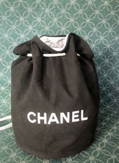 Chanel bucket (drawstrings) bag