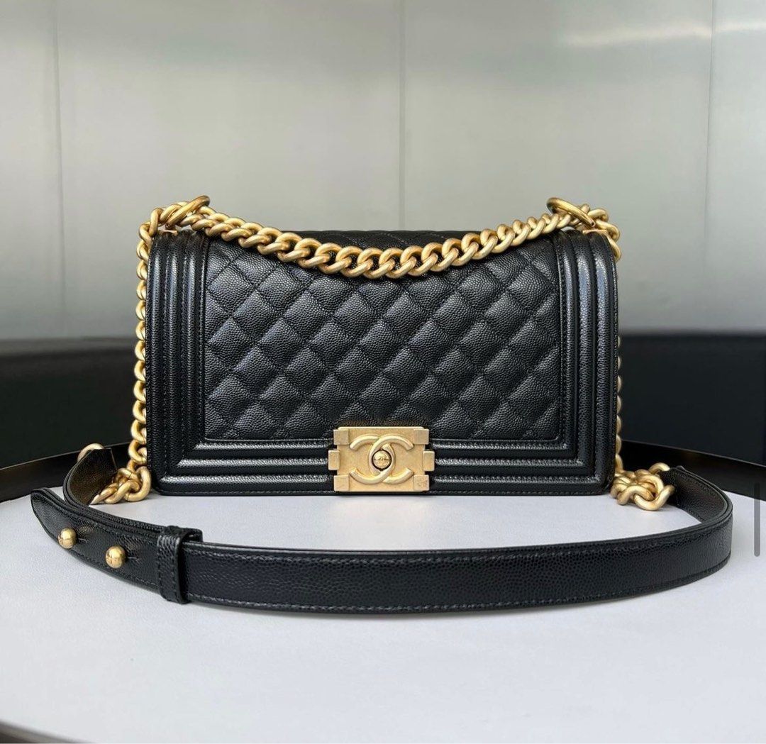 Chanel Le Boy Medium 25cm Caviar Black Matte Ghw