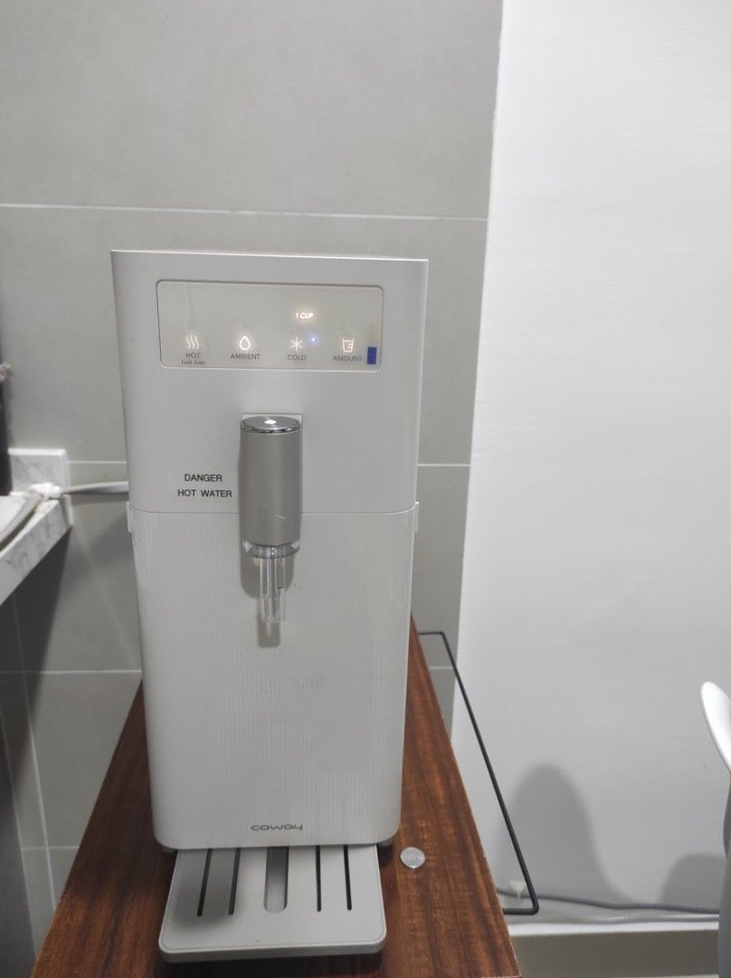 Coway Water Filter And Stand, TV & Home Appliances, Other Home