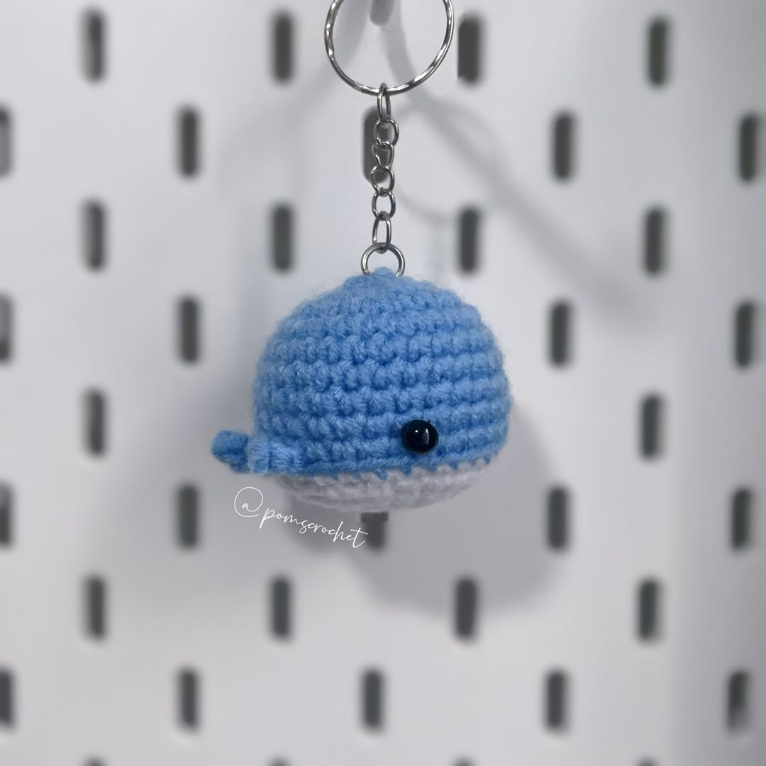Crochet Whale Keychain, Hobbies & Toys, Stationery & Craft, Handmade