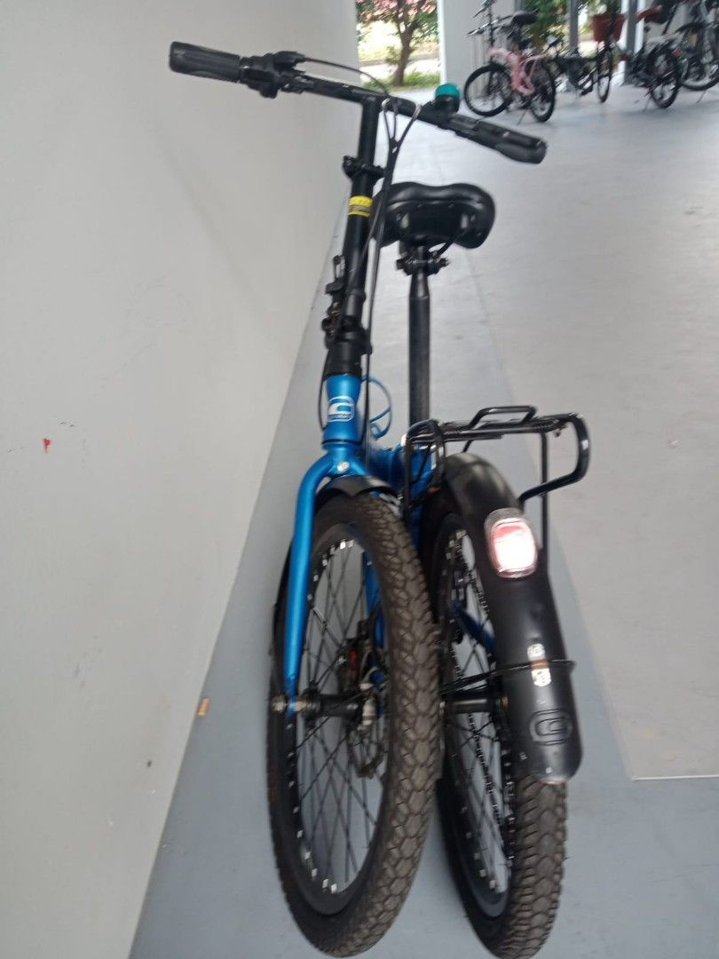 3 months old Crolan Ford folding bike, 20" wheels, disc brakes., Sports