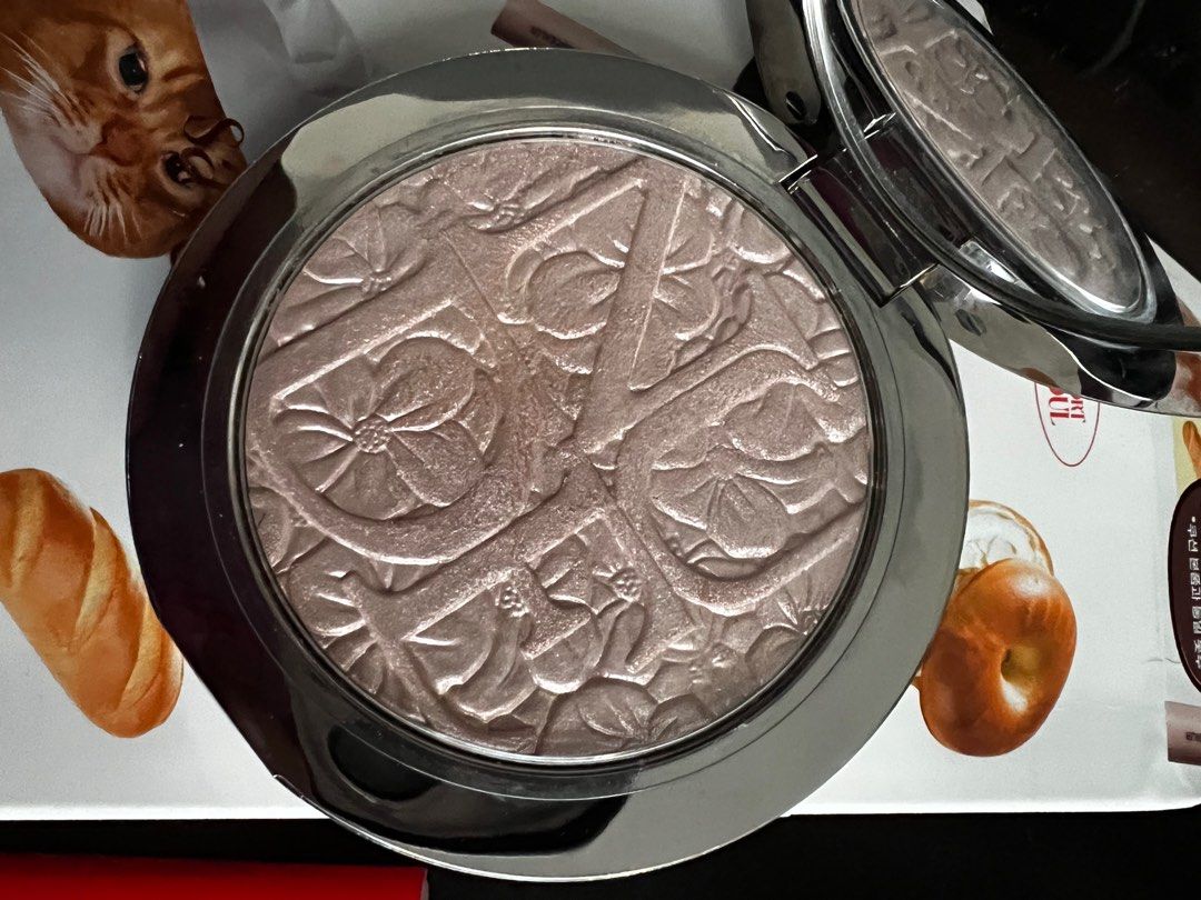 diorskin nude air luminizer powder