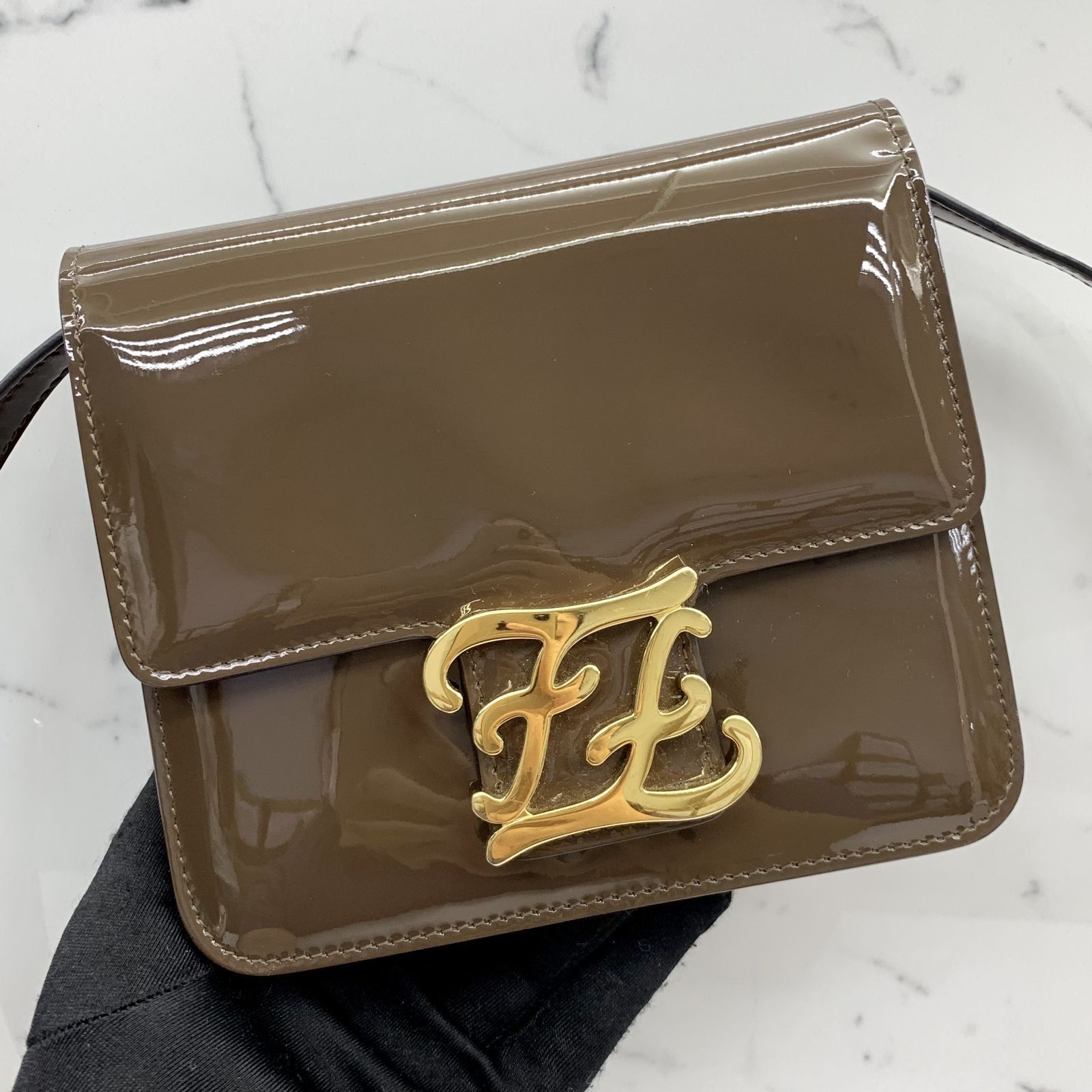 FENDI 8BT317 BROWN PATENT KARLIGRAPHY SHOULDER BAG 237007486 WE