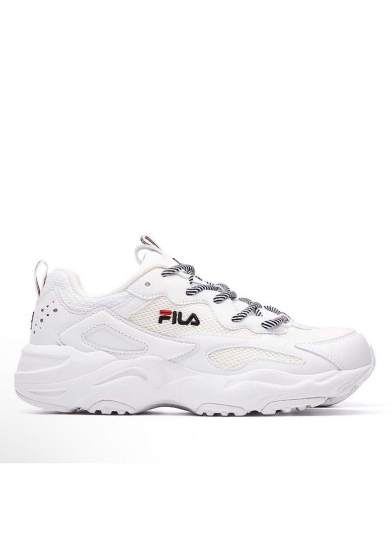 Chunky white fila trainers outlet