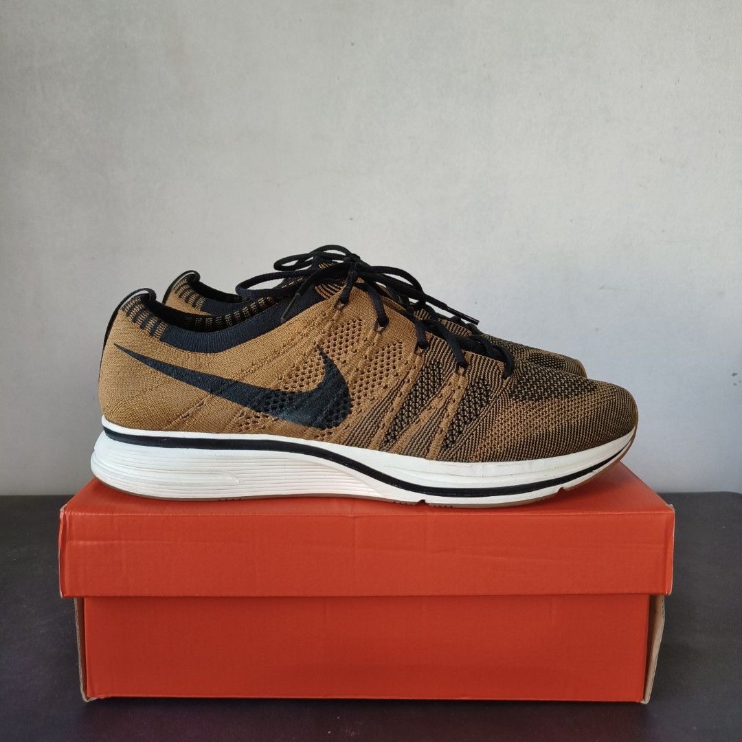Golden beige flyknit trainer discount