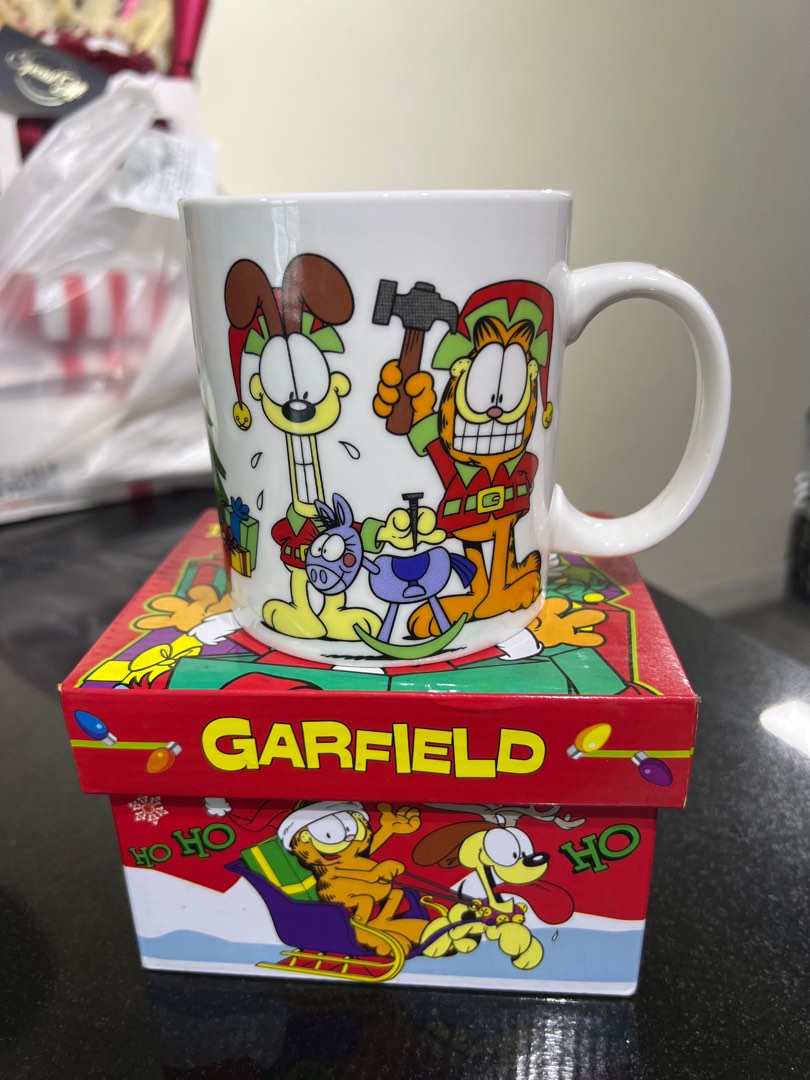 Garfield Mug, Furniture & Home Living, Kitchenware & Tableware, Coffee ...